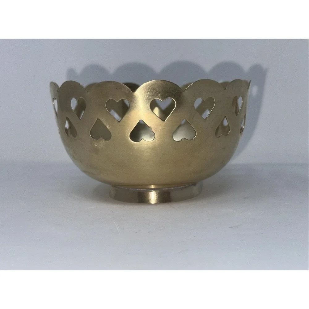 Vintage Solid Brass Heart Cut Out Bowl Scalloped Edge‎ India Polished Gold 4.75